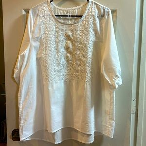 Beautifully embroidered top.